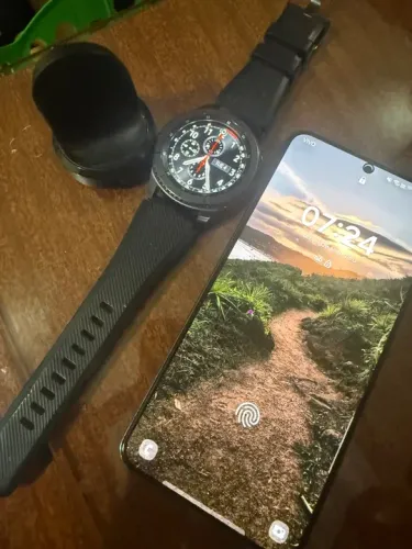 Samsung S22 Plus 256gb + Gear 3 Smart Watch usado + Carregador Turbo Power Bank Portatil