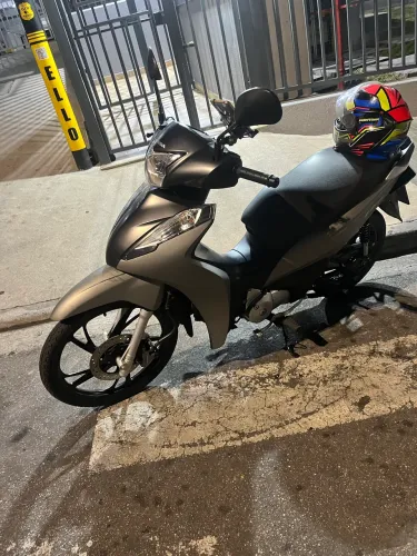 Biz 125 2024 $ 16,990.00Único dono 10 mil km rodados