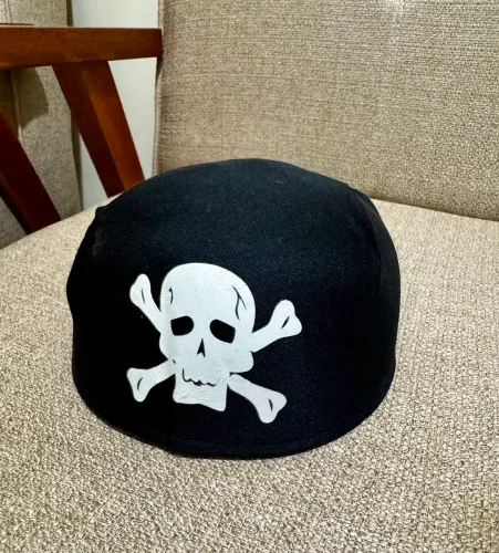 Chapéu Estilo Pirata com Estampa de Caveira