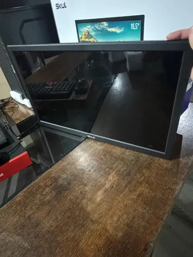 COMPUTADOR NOVO SKUL, NUNCA USADO