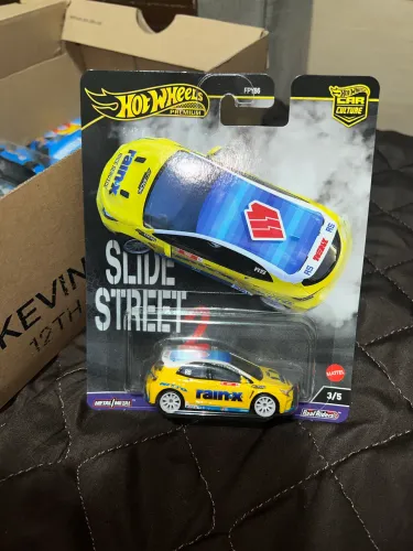 Hotwheels Premium Toyota Corolla
