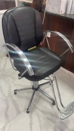 CADEIRA DE SALÃO 