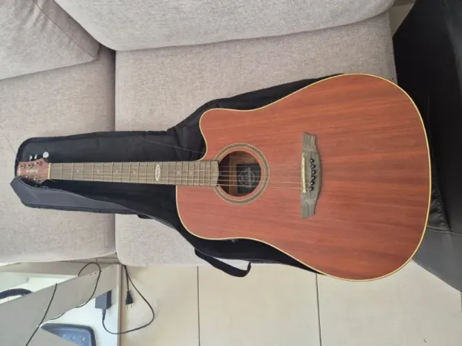 Vende-se Violão Strinberg