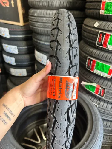 Pneu Levorin Matrix TubeLess 90/90/18 