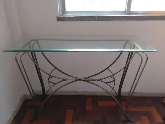 Aparador  ouro velho com vidro bisotados estilo vintage