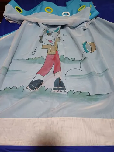 Cortina Infantil com Desenho Divertido