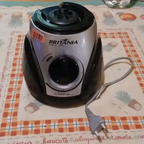 Motor liquidificador Britânia preto 600 watts