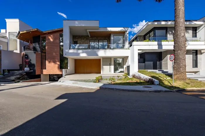Casa à venda, 261 m² por R$ 2.649.000,00 - Santa Felicidade - Curitiba/PR