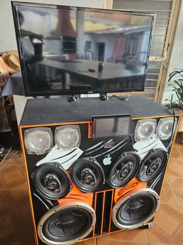 Som Completo com TV Samsung e Aparelhos Pioneer
