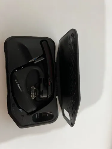 Plantronics voyager 5200