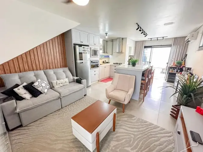 Sobrado com 3 dormitórios à venda, 123 m² por R$ 950.000,00 - Itajuba - Barra Velha/SC
