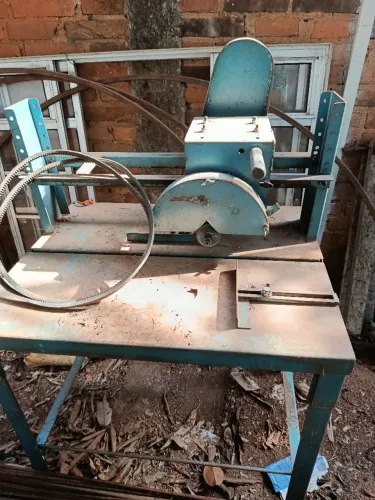 Bancada para cortar piso 