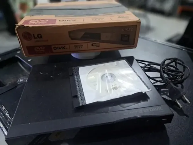 DVD PLAYER LG DP122