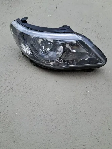 Farol direito VW Gol Saveiro Cross G5 foco duplo cromomix máscara cinza