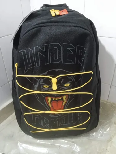 Mochila De Treino Unissex Under Armour Hustle Sport Pantera Negra Preto Importada Nova