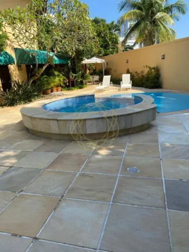 Casa Condomínio Santa Helena (Barra da Tijuca) - 5 Quartos (3 Suítes) - 960m²