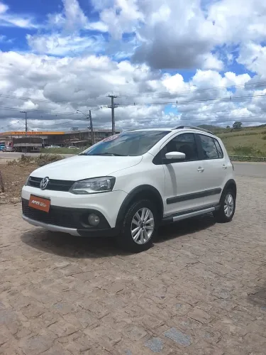 Volkswagen Crossfox 1.6 MI Total Flex 8V 5P 2013