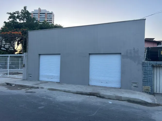 Alugo loja de rua (a 100 m do Iguatemi)