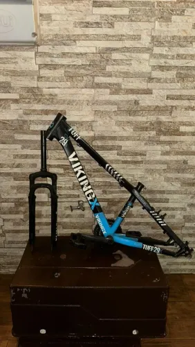 Quadro viking + suspensão yamarra de brinde