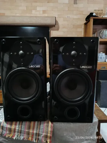 Caixas Lando APX Hi End