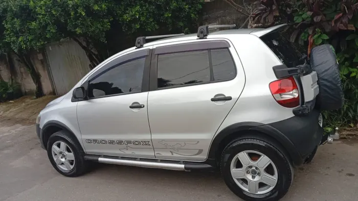Volkswagen Crossfox 1.6 MI Total Flex 8V 5P 2010