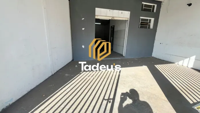 Salão Comercial / Loja para locação, 110m² por R$ 1.450,00/mês - Jardim Laudissi - Santa B