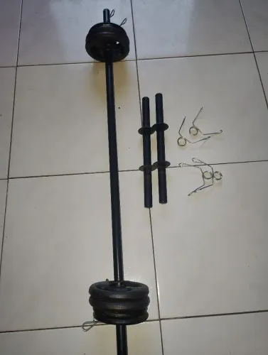 Kit halteres e barra com 12kg