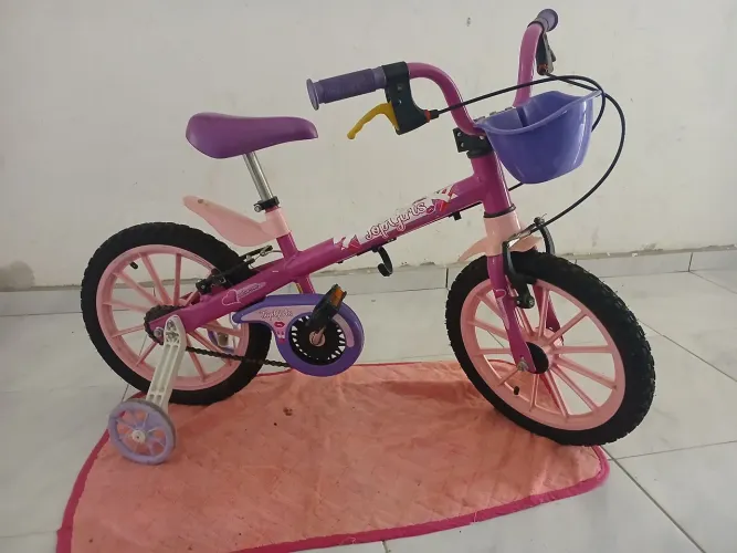 Vende se pu trocar bicicleta