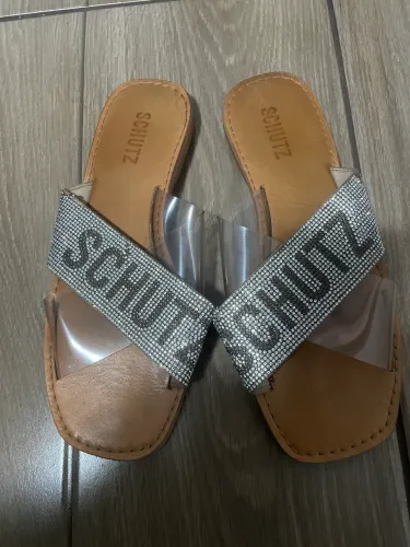 Rasteirinha Schuz Dourada