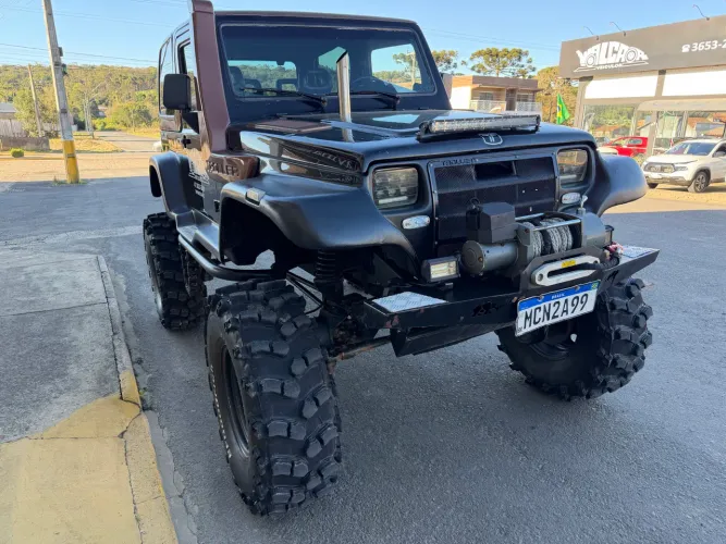 Troller T-4 4X4 2.8 TB Int. Cap. Rígida Diesel 2003