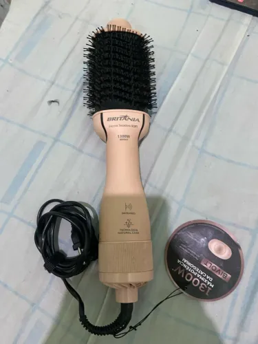 Escova secadora