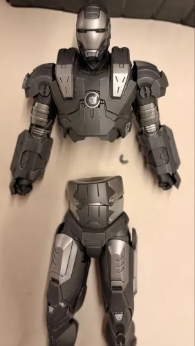 WAR MACHINE - IRON MAN 2 - HOTTOYS