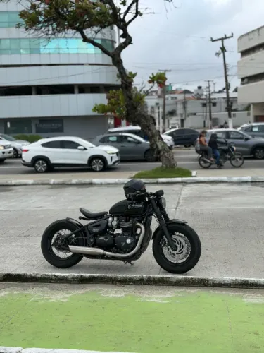 Triumph Bonneville Bobber 1200cc 2023