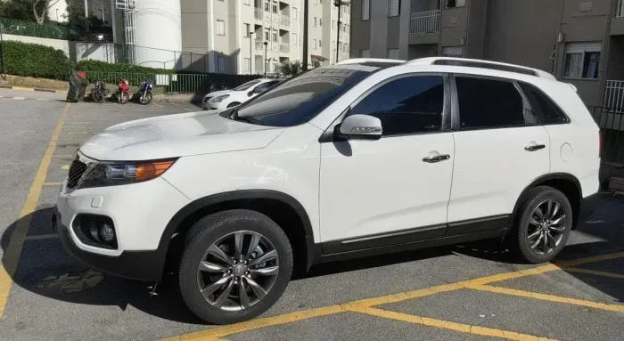 Kia Motors Sorento 3.5 V6 24V 278cv 4X2 Aut. 2011