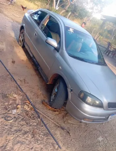 Chevrolet Astra 2.0/ CD/ Sunny/ GLS 2.0 8V 3P 2002