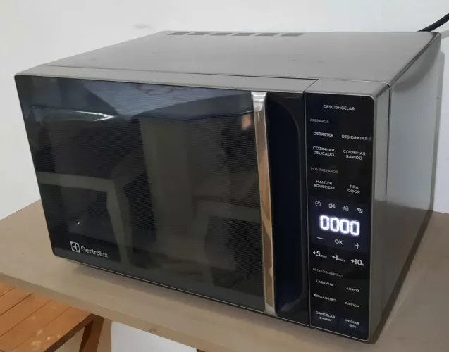 Microondas Electrolux 23L EXELENTE! ((ENTREGO))