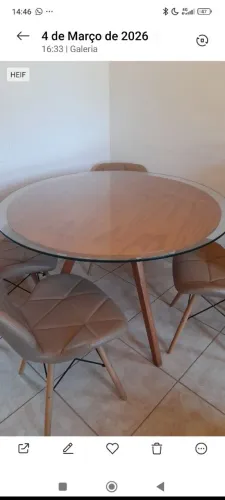 Mesa redonda madeira com tampo de vidro Tok&stok