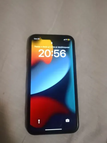 iPhone 11 - 64 GB Preto