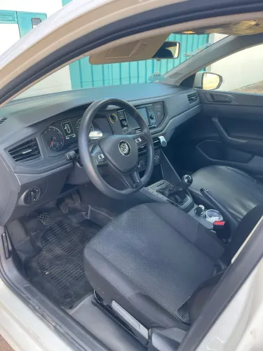 Volkswagen Polo 1.0 Flex 12V 5P 2022
