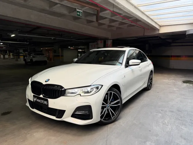 BMW 330E M Sport 2.0 Turbo Híbrido AU 2021