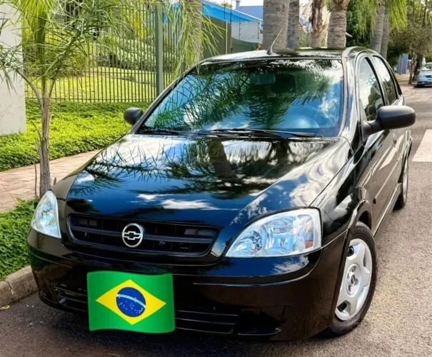 Chevrolet Corsa Hatchback 1.8 MPFI Flexpower 8V 5P 2004