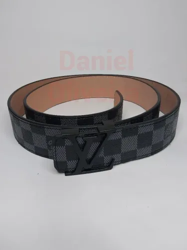 Cinto de couro Louis Vuitton Monograma Preto 4cm