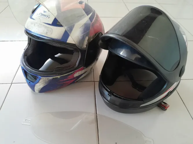 Dois Capacetes por 50