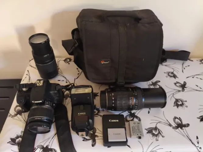 Kit Câmera Canon EOS T1i (EOS 500D) + Lentes + Flash