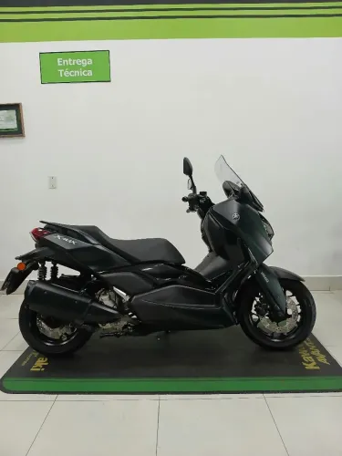 YAMAHA NMAX 250 CONNECT