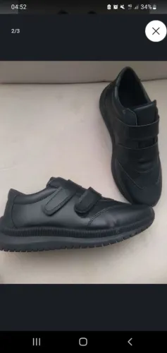 TÊNIS DE VELCRO NOVO TAMANHO 38