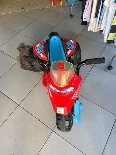 Triciclo CB 600 moto elétrica nova de mostruário casas Bahia