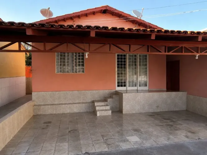 Casa com 4 dormitórios à venda, 184 m² por R$ 530.000,00 - Jardim Novo Mundo - Goiânia/GO