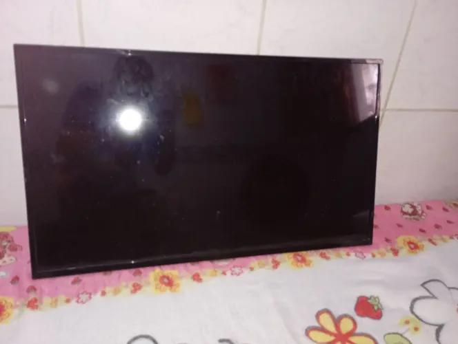 Tv Smart AOC Com Defeito