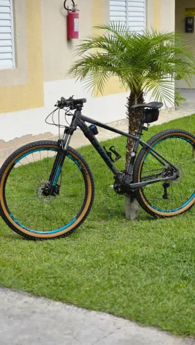 Bike Sense Rock 29" Deore 2x10 zero impecável 